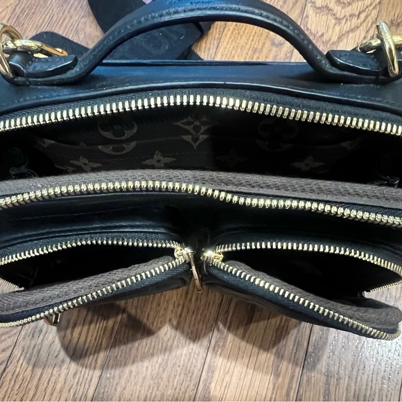 Louis Vuitton Utility Crossbody Noir Black Bag - Picture 7 of 7